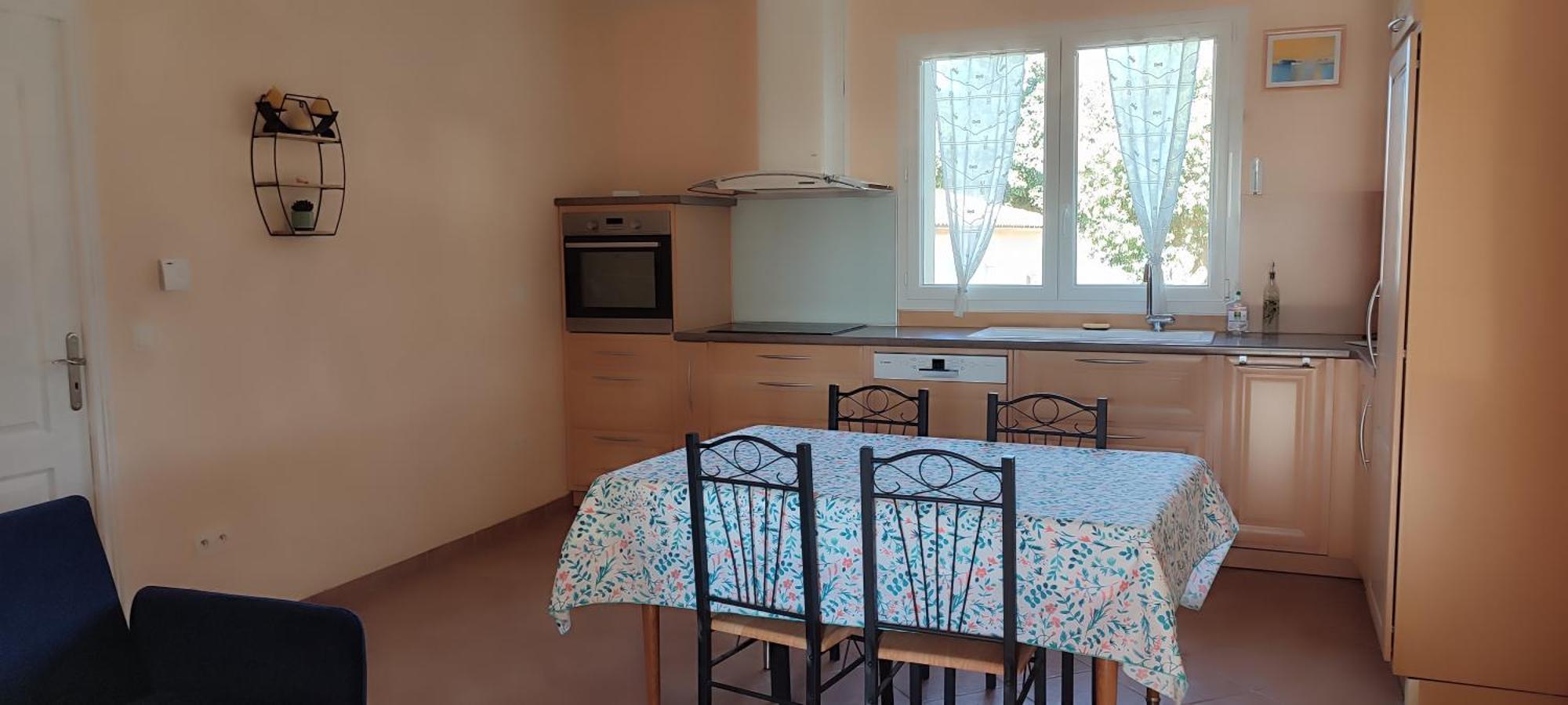 Les Hirondelles De L'embisque Apartment Bollene
